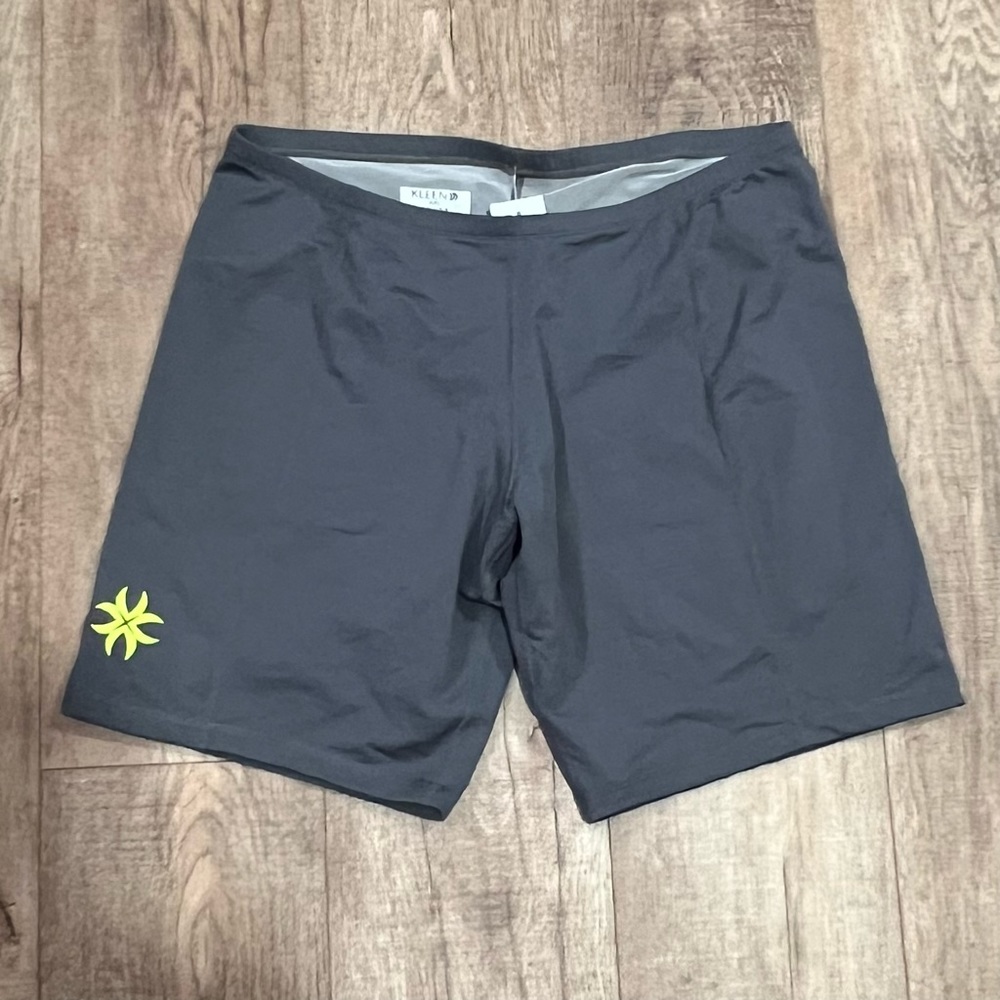 KLEEN | antimicrobial/silver infused Performance athletic/bike shorts grey